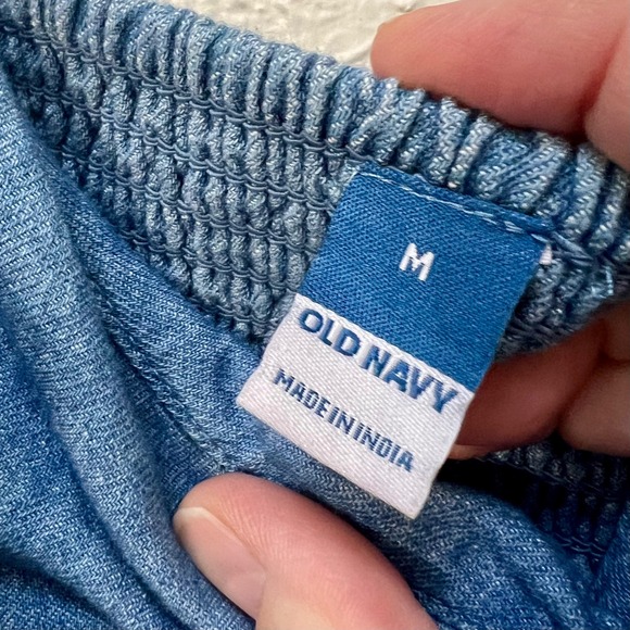 Old Navy Womens Blue Chambray Jumpsuit Twist Front‎ Tie Strap Wide Leg Medium - Picture 7 of 7